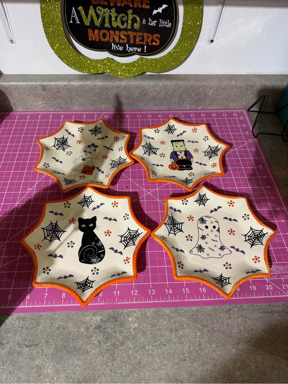 Temptations boofetti Halloween Spiderweb Ceramic Snack Plates - set of 4